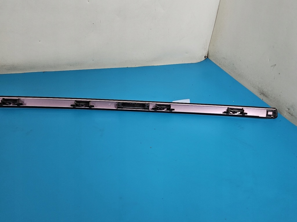 Молдинг кровельная правая крыша mercedes a w176 Киев