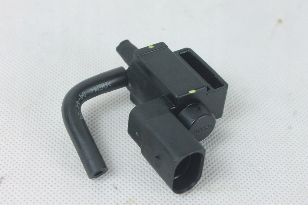 фото №8, Клапан вакуумa электроклапан коллектор vw skoda seat audi 037906283c