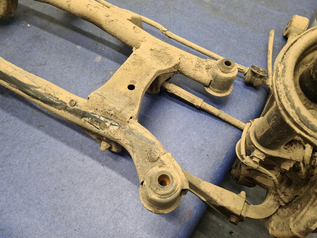 Kia sportage ii рестайлинг  4x4 балка подвеска задний Доставка