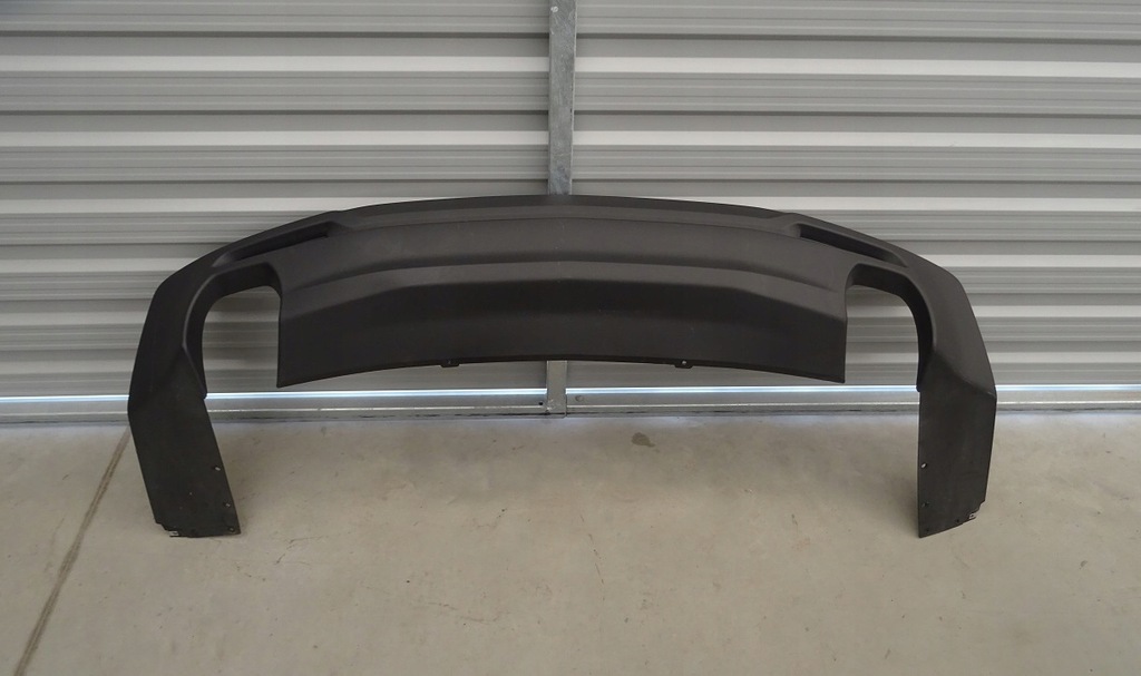 фото №1, 2016 camaro накладка бампера задняя задняя диффузор