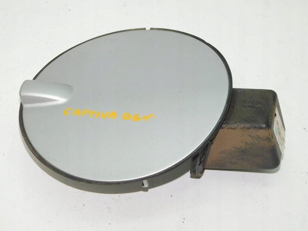 фото №3, Chevrolet captiva 2.4 2006r крышка заливной топлива