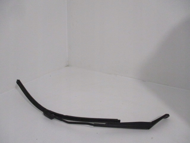 фото №1, C4 ii b7 ds4 рычаг дворники правое 9687494480