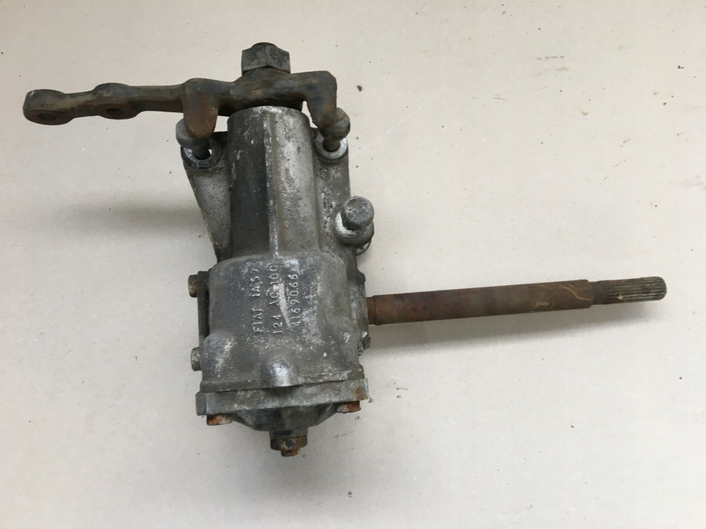 Fiat 124 spider 2000 66- трансмісія кермова Недорого