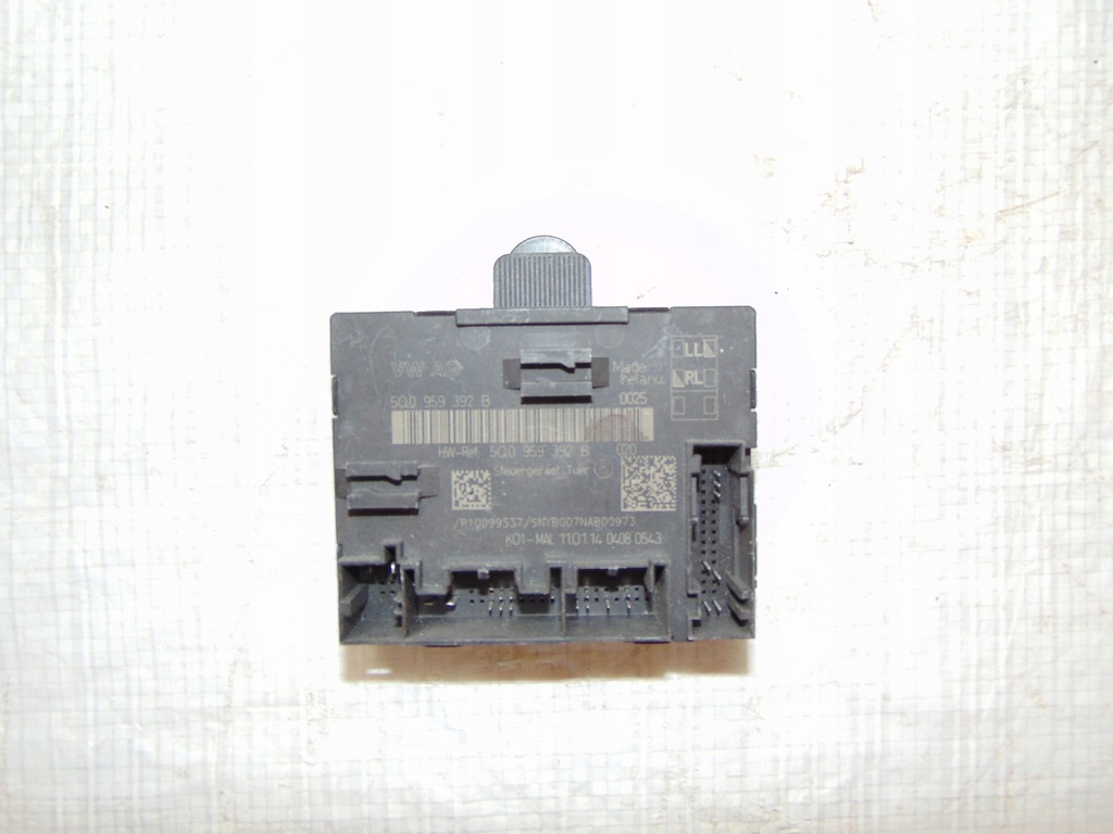 фото №1, Vw passat b8 модуль дверь 5q0959392b