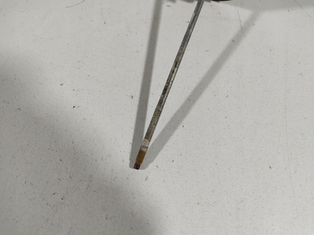 фото №4, Volvo s60 13- кронштейн вкладиш багажника