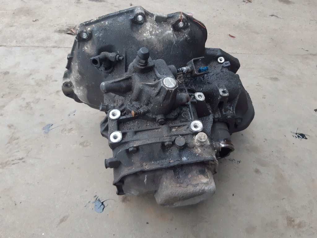 фото №1, Коробка передач передач 90400203 opel corsa c