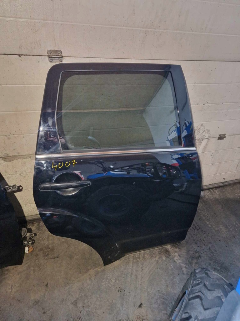 фото №1, Двері праве задні c-crosser outlander