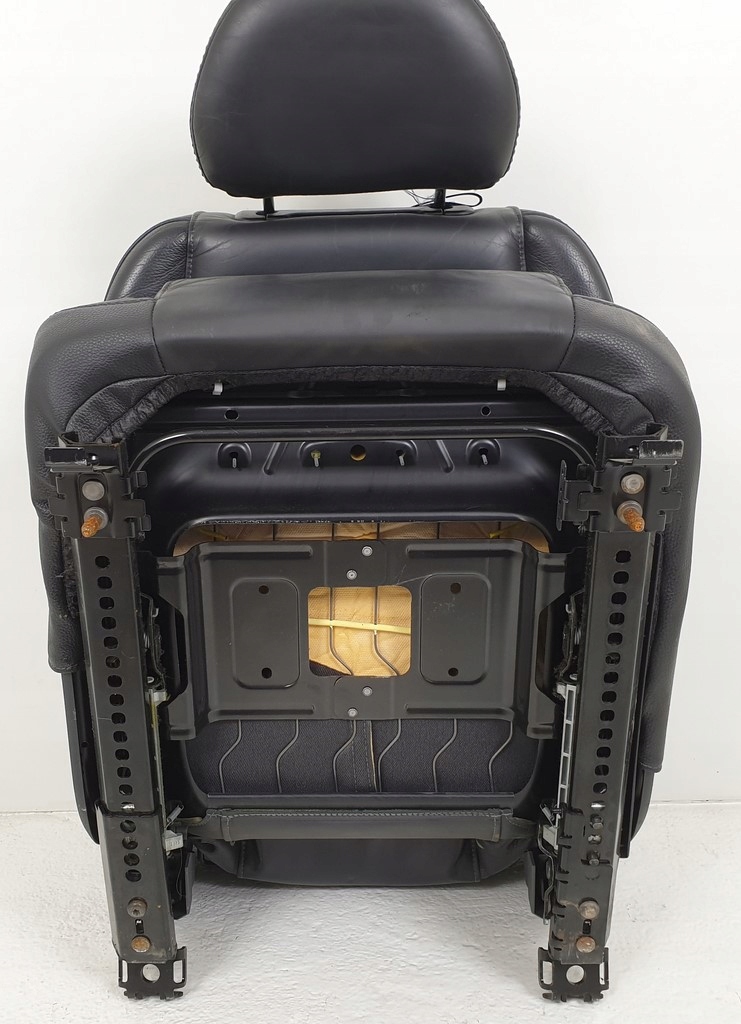 фото №8, Сиденье левый задняя ii ряд volvo xc90