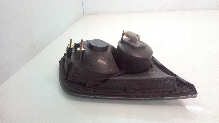 фото №7, Лампа правая крышка багажника sedan mazda 6 gg