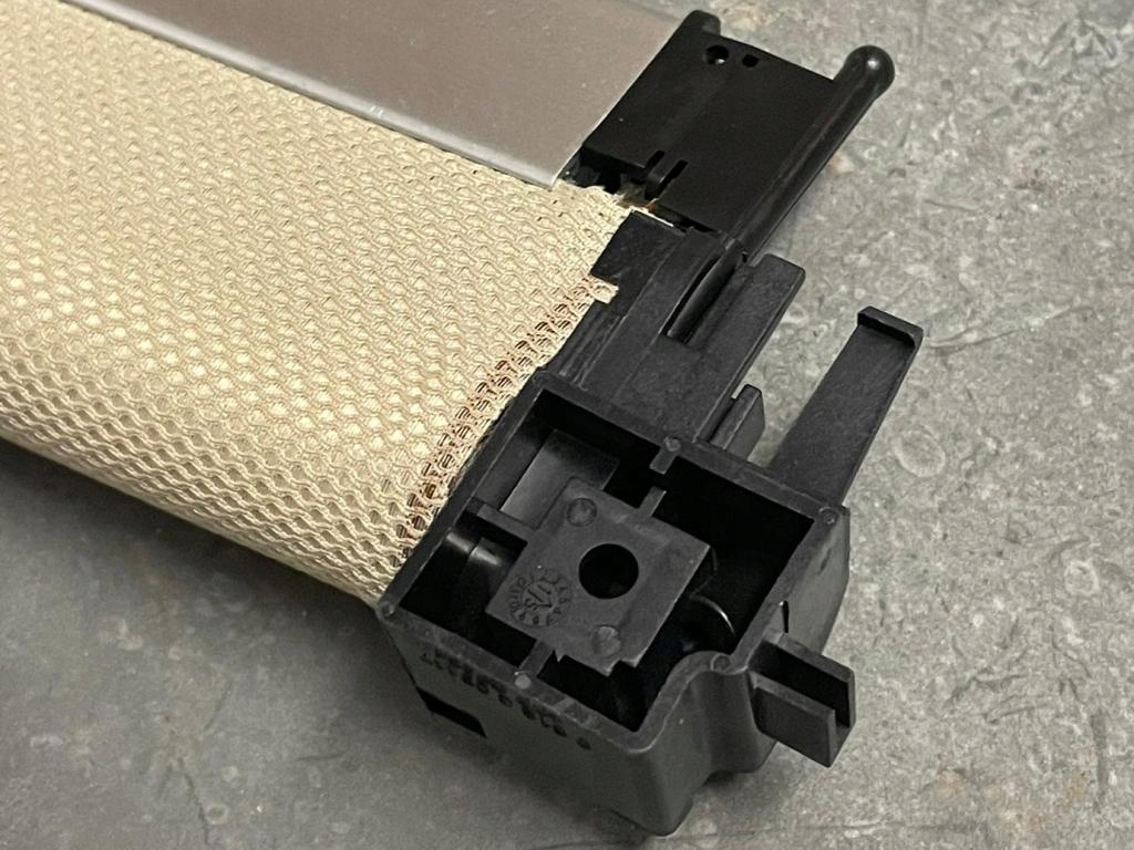 фото №12, Шторка бежевий бежева світла панорами сонцезахисна do seat ibiza 09-17