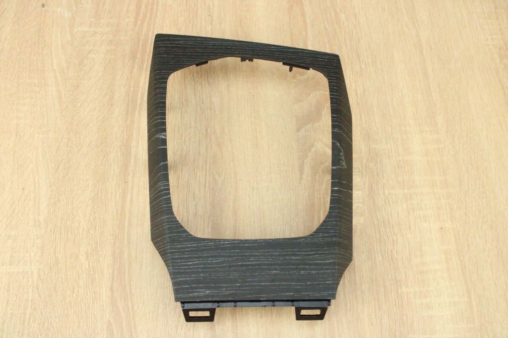 Купить Оригинальная рамка декоративная  туннель тяга передач bmw g26 7993087 17km!