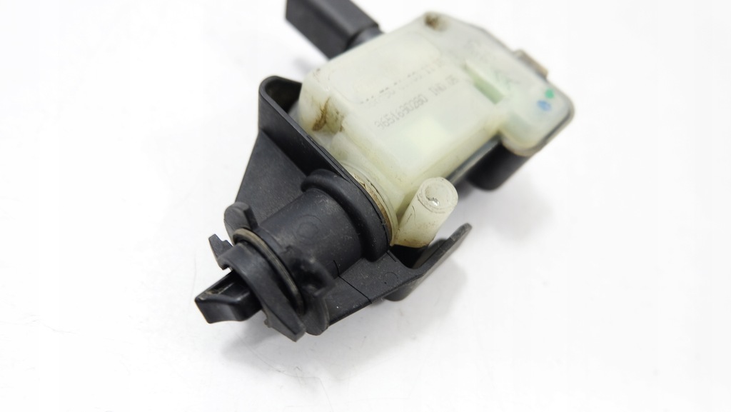 фото №6, Citroen ds4 привод крышка заливной