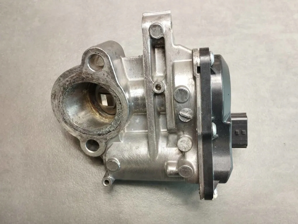 фото №1, Renault kadjar дроссельная заслонка egr 8201068965