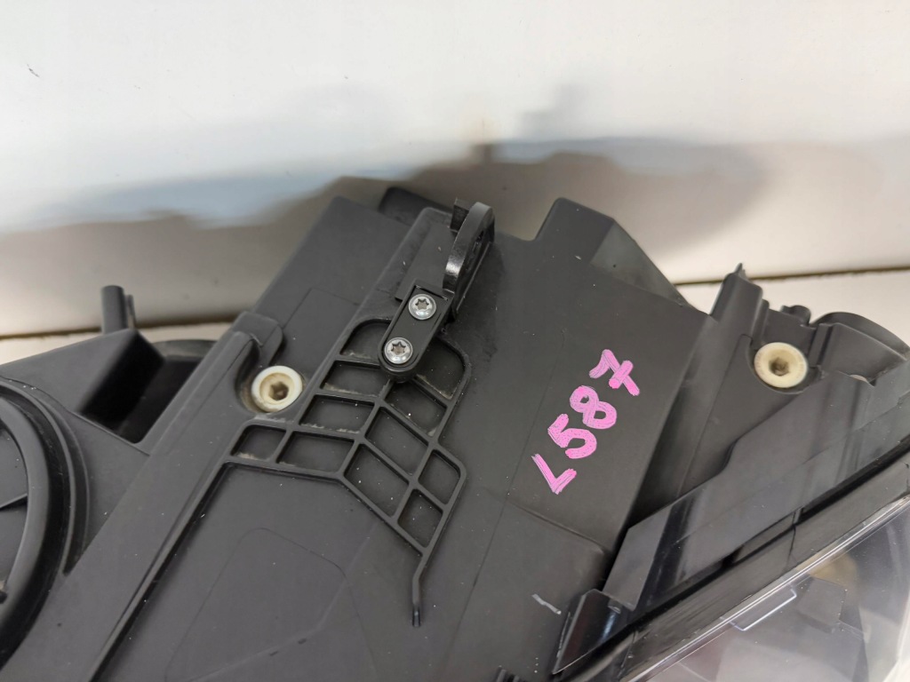 Фара перед передняя левая bmw x5 f15 x6 f16 full led адаптивный 7494811 cala Недорого