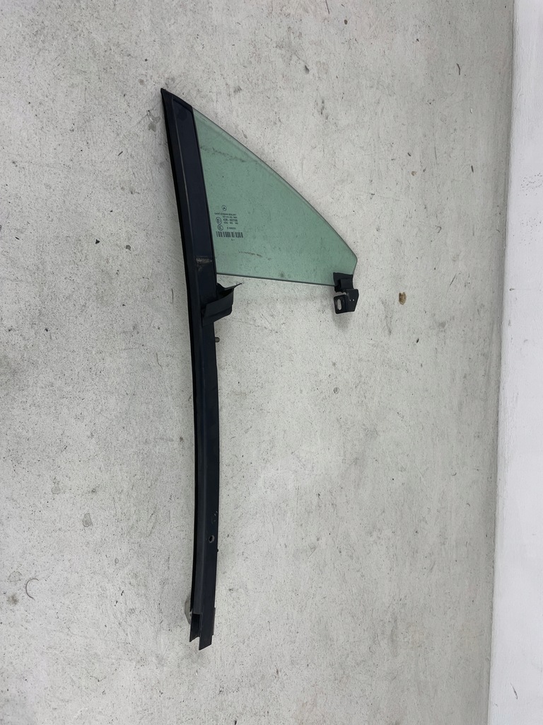 фото №1, Mercedes cls c219 стекло кузовная правый задняя a2197300219