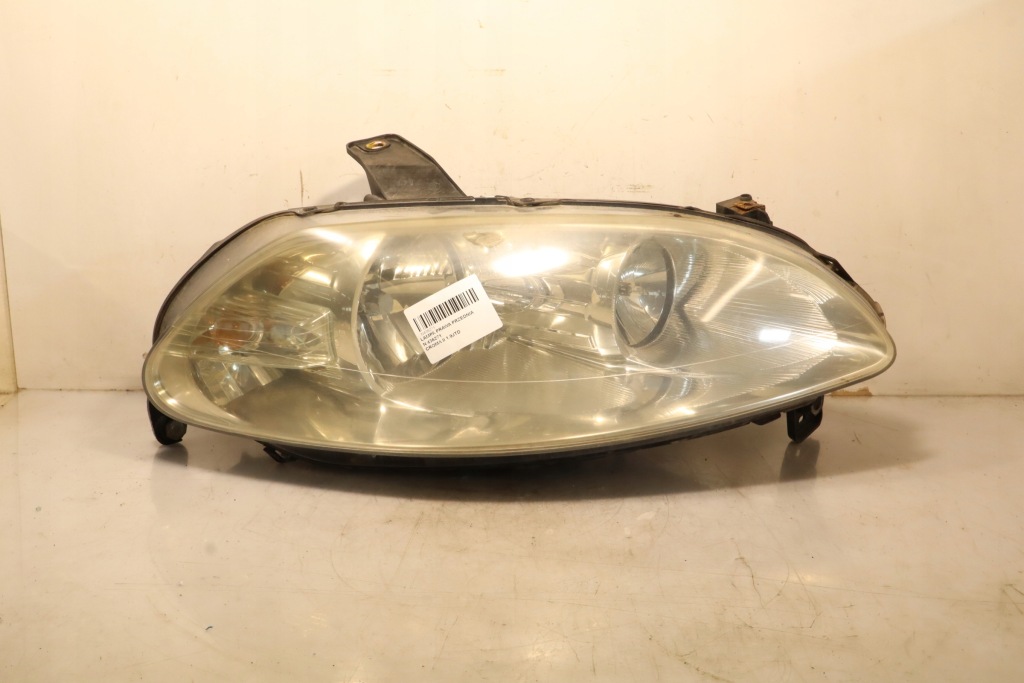 Купить Лампа правая передняя fiat croma ii 5173356