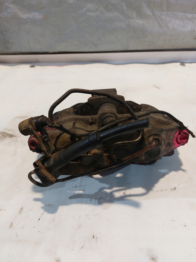 фото №6, Супорт гальмівний правий перед audi a8 d2 4.2