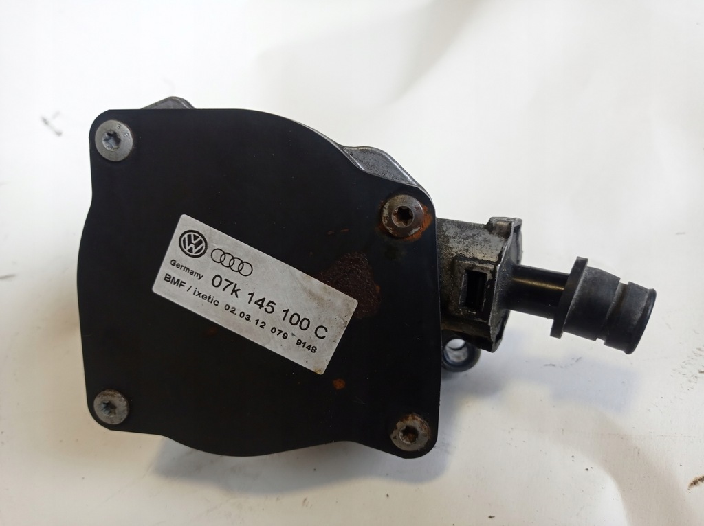 фото №5, Насос вакуум vw jetta 5c usa 2.5 cbt 07k145100c