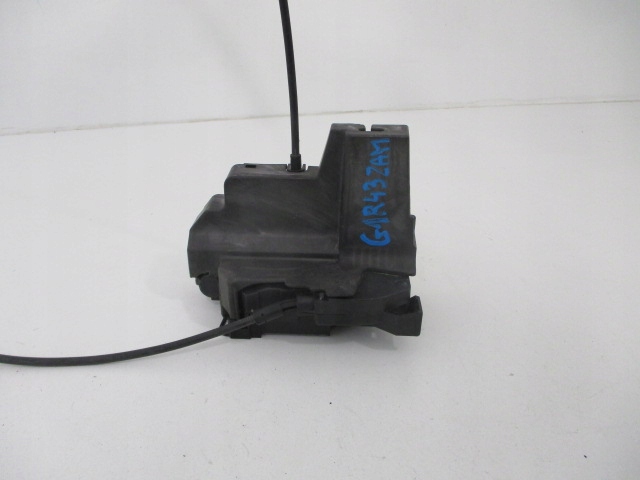 фото №1, Renault scenic iii замок двері правий задня 6 pin 825020005r