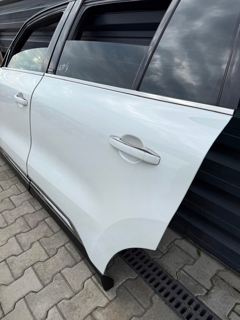 фото №10, Renault espace v 14-23 дверь левая перед задняя цвет teqnc белый перламутр