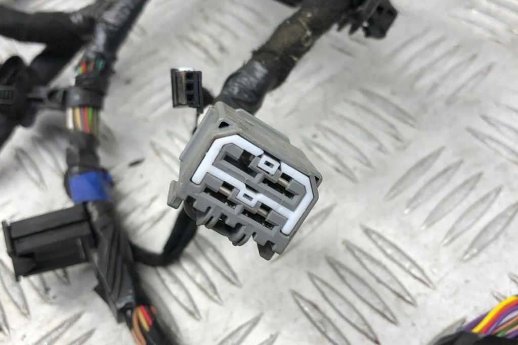 Джгут кабелі tesla p4067960 electric 2022 Київ