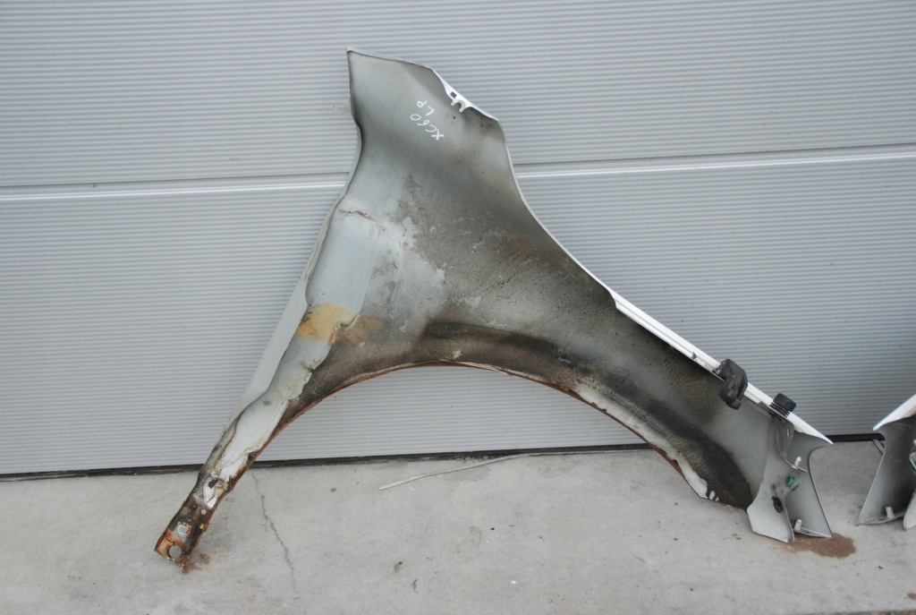 Volvo xc60 крыло  l / p перед 426-26 08-13r Киев