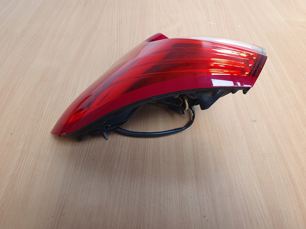 фото №12, Лампа задняя правая левая led citroen ds5