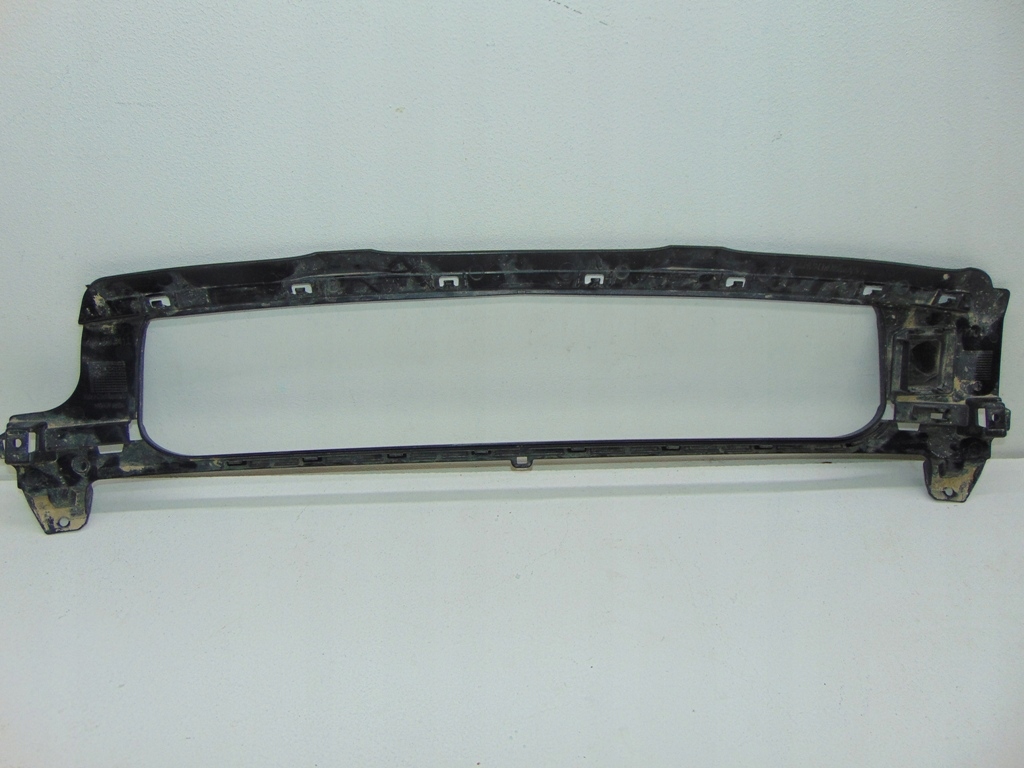 фото №1, Audi q7 бампер задняя кронштейн направляющая диффузор