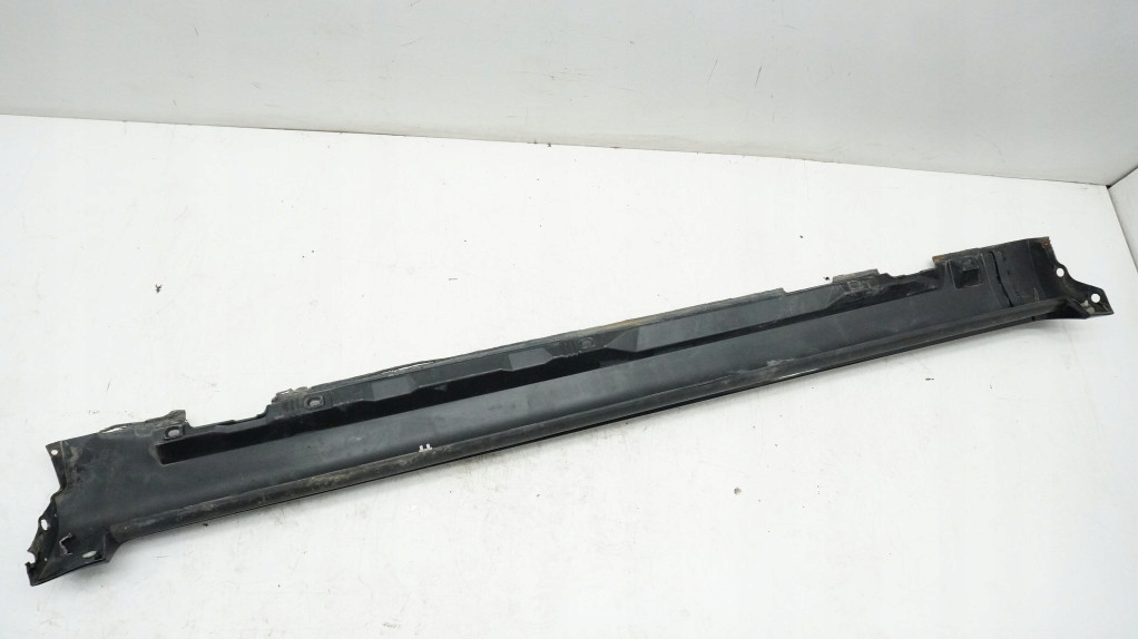 фото №5, Volvo v50 молдинг порог 31283504 левая наружная