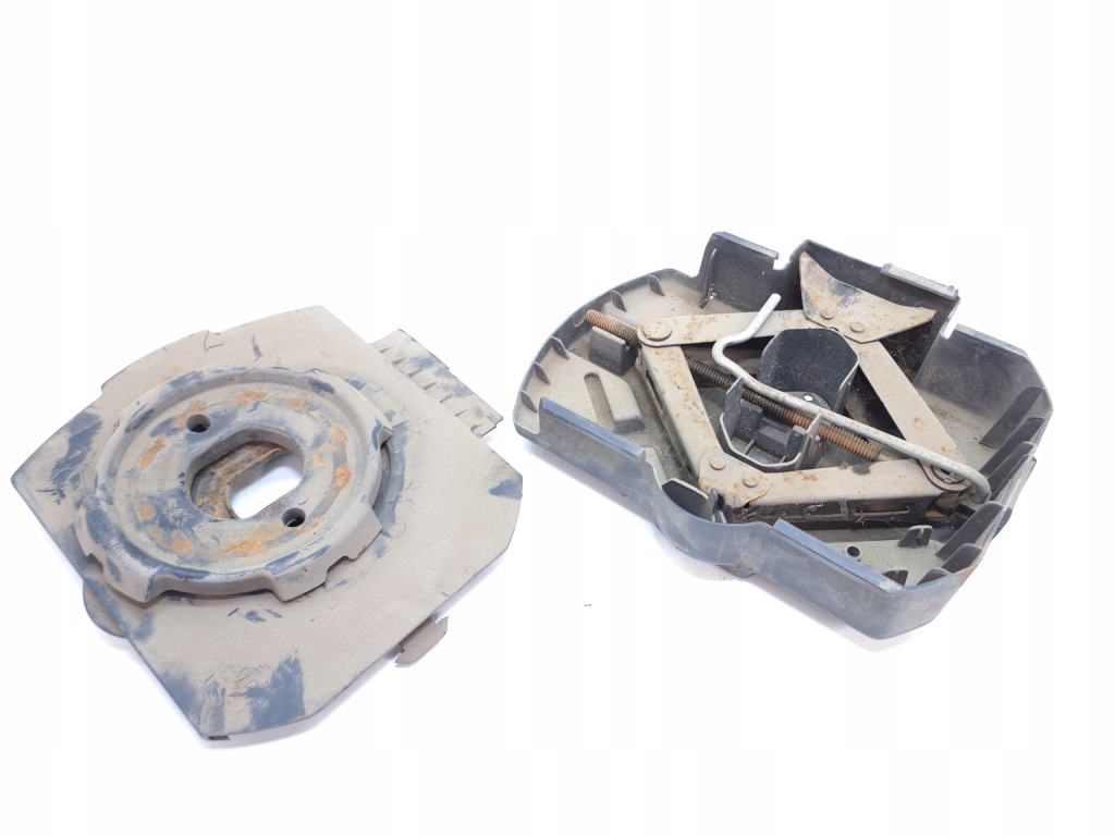 фото №1, Citroen c4 grand picasso ii набор ремонтный колеса домкрат