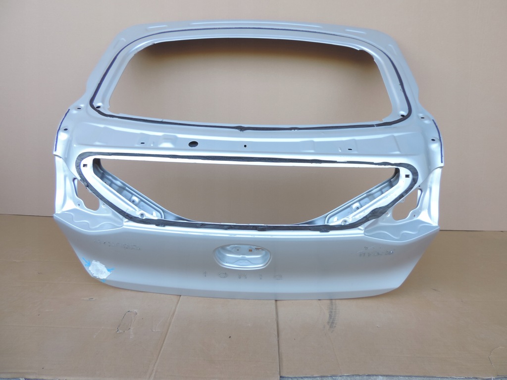 фото №1, Hyundai ioniq 2016 2017 кришка багажника задня
