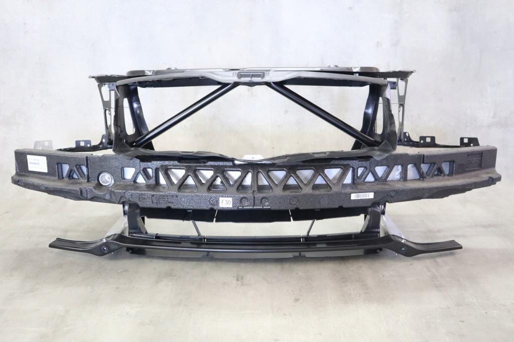 фото №1, Pas передний усилитель передний bmw 3 f30 f31 старый model