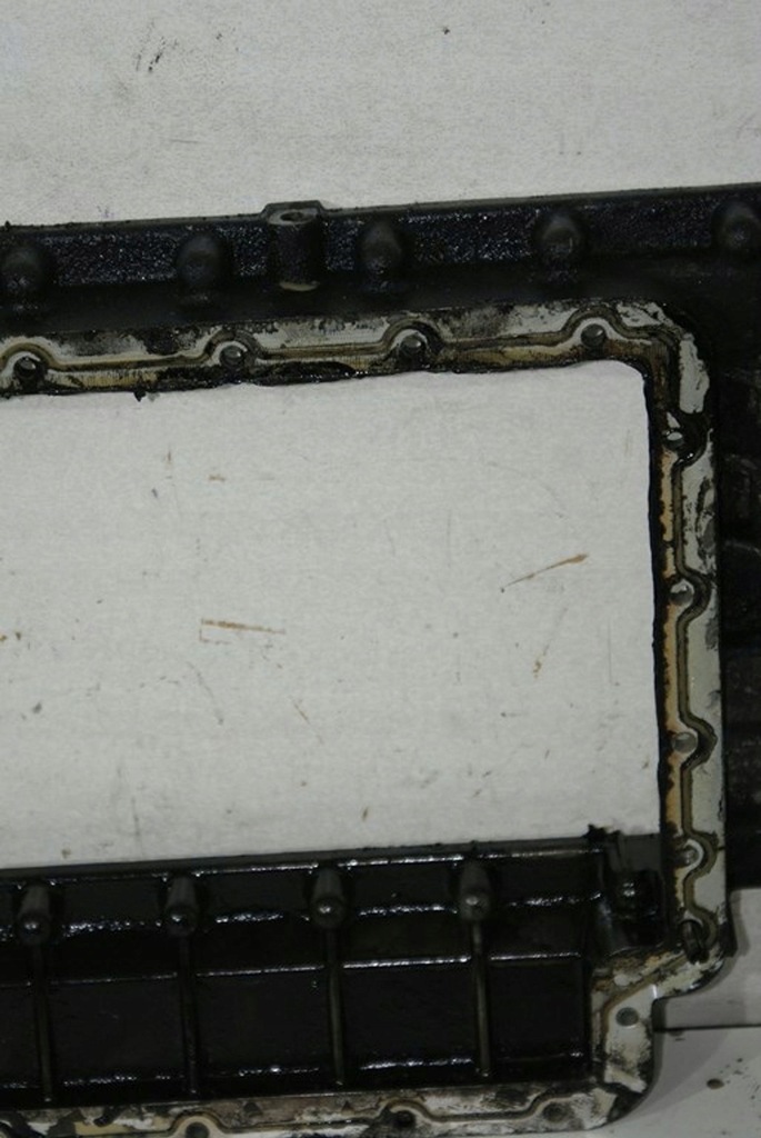 фото №10, Audi a8 d3 4.0 tdi піддон оливи масляна 057103607c