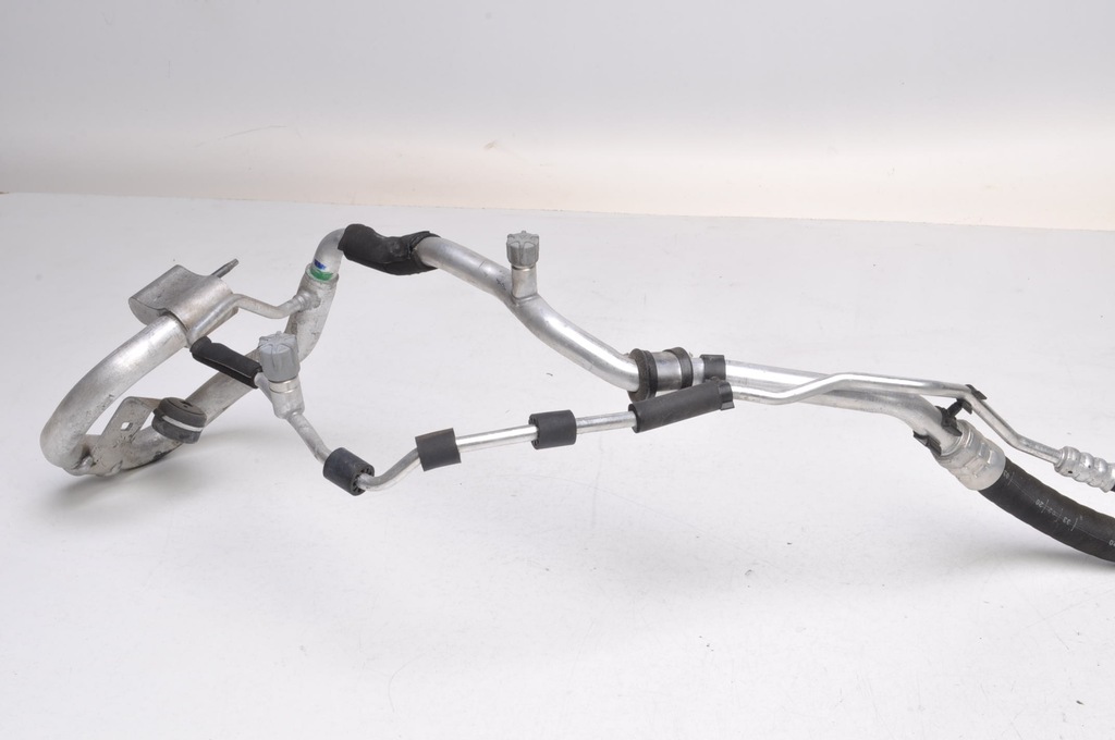 фото №7, Mercedes glc x253 w253 4.0 шланг кондиционера a2538302902