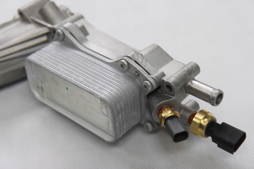 фото №8, Радіатор оливи алюмінієва основа фільтра dodge grand caravan 2011-2020