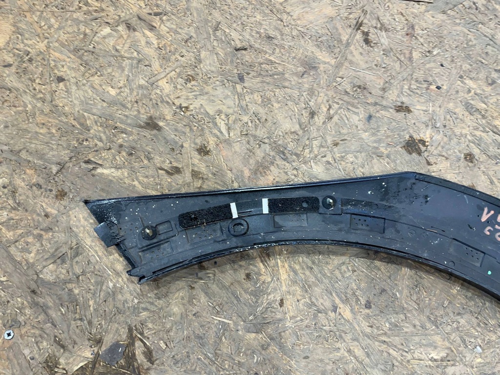 фото №8, Volvo v90 v-90 cc cross country 16- молдинг накладка na крыло правый задняя