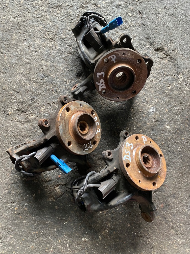 фото №1, 32 citroen ds3 поворотний кулак передня ліва