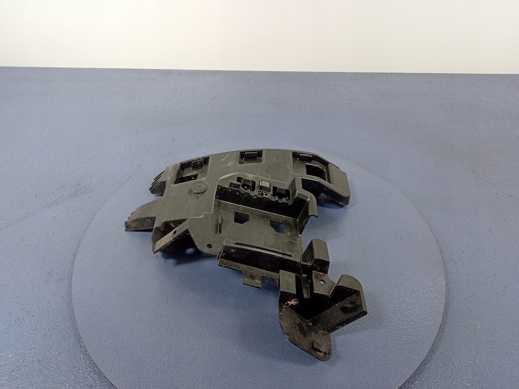 фото №1, Volvo s60 ii напрямна бампера правий задня 31323838