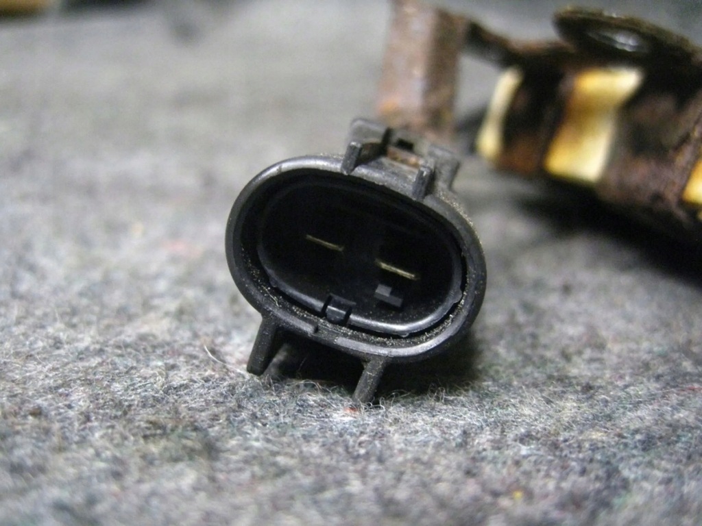 фото №5, Toyota corolla e120 e130 2003 реле блок управления модуль вентиляторов