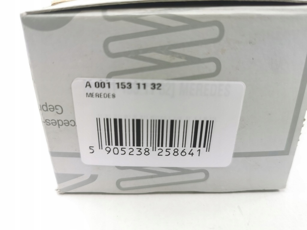 фото №9, Mercedes датчик рівня оливи a0011531132