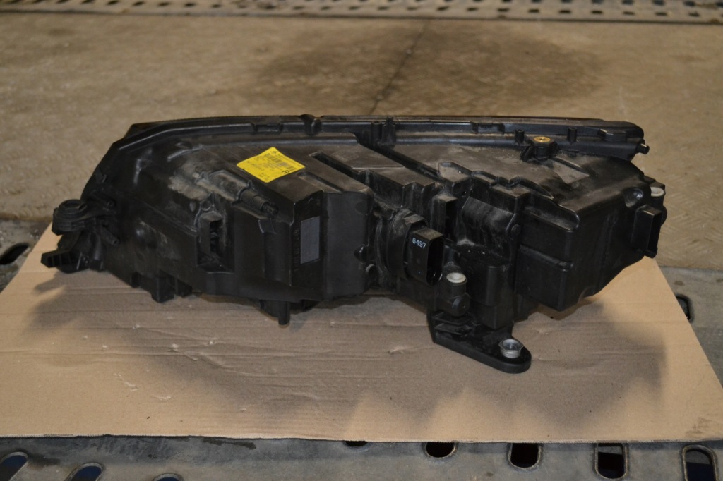 фото №6, Лампа права правий перед full led octavia iii lift