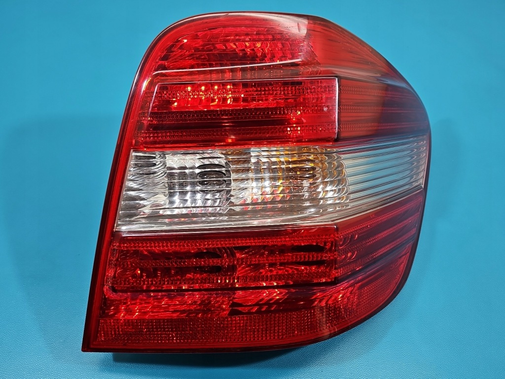 фото №1, Лампа задня права mercedes ml w164 a1649061000 europa