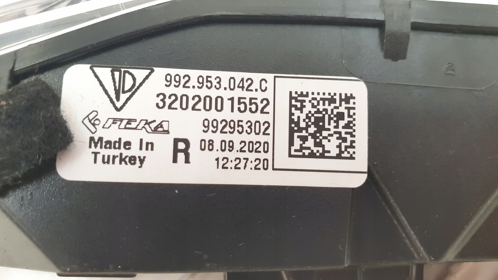 фото №5, Porsche 911 992 carrera поворотник правый led 992953042c