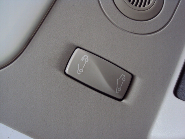 фото №4, Лампа потолочный renault twingo iii ze fl 20-