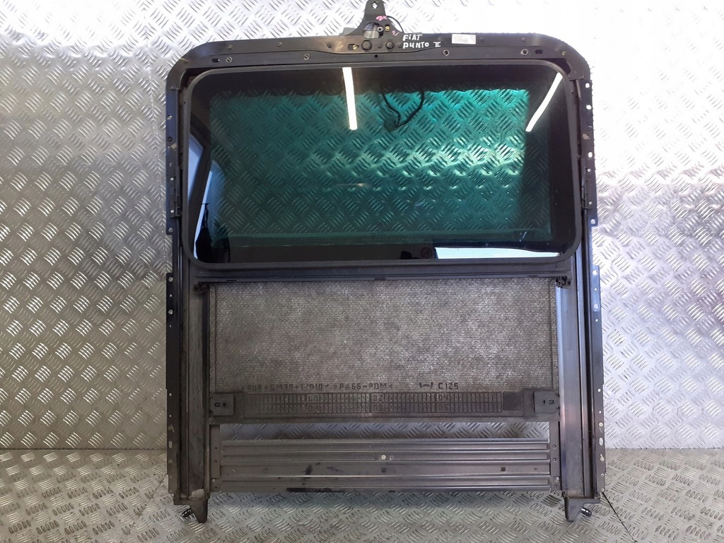 фото №1, Люк fiat punto ii