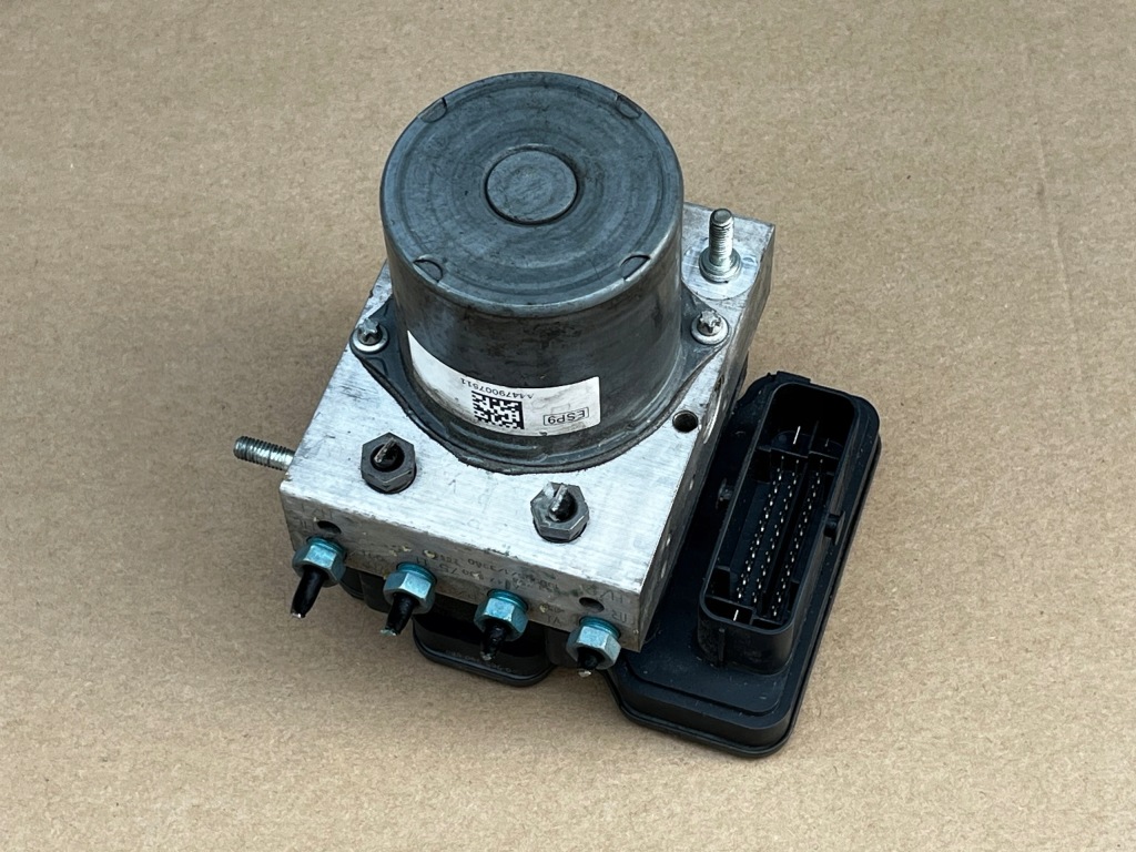 фото №1, Насос abs mercedes w447 a4479007511