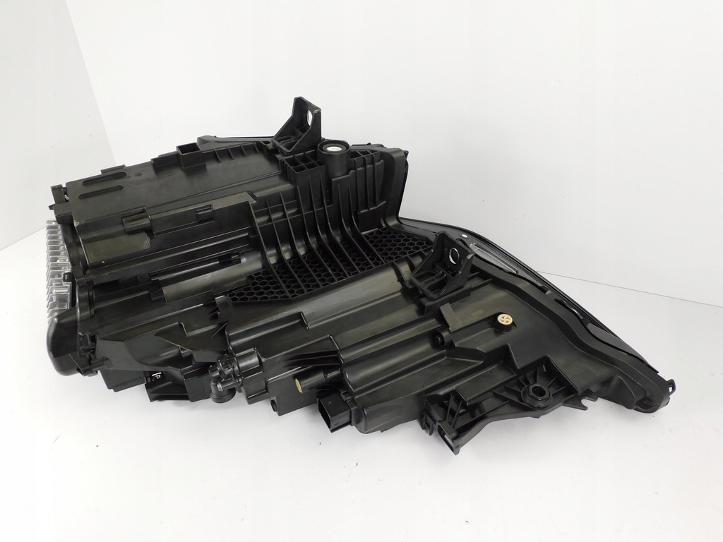 фото №13, Audi q8 4m8 lift лампа права matrix 4m8941040 cała комплектна