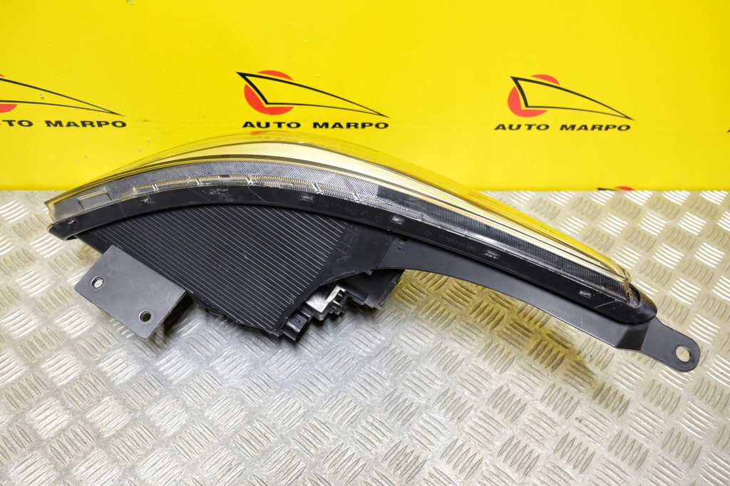 фото №5, Kia niro plug-in hybrid phev 2018 - фара лампа обычная линзованная r usa