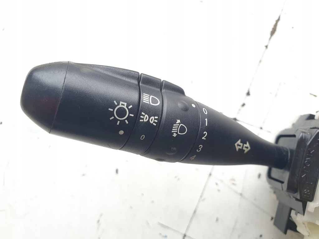 фото №10, Colt 6 vi z30 04- переключатель комбинированный mr986420