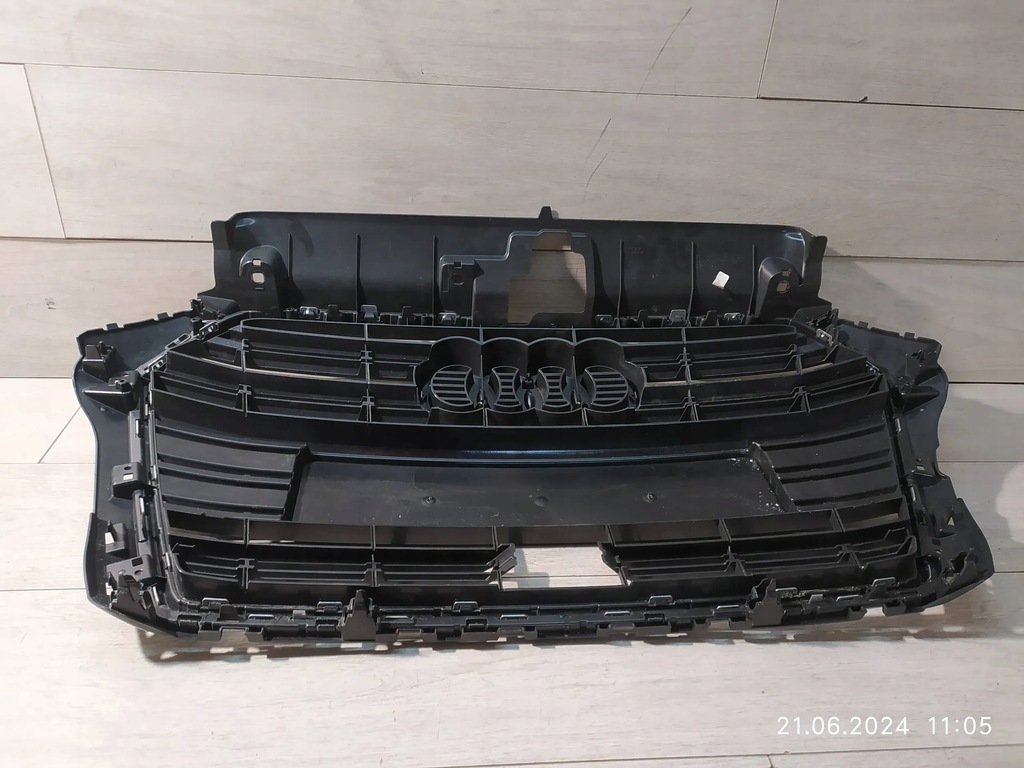 фото №7, 8934. audi a3 s-line 8v3 решётка радиатора решётка радиатора 8v3853651ab
